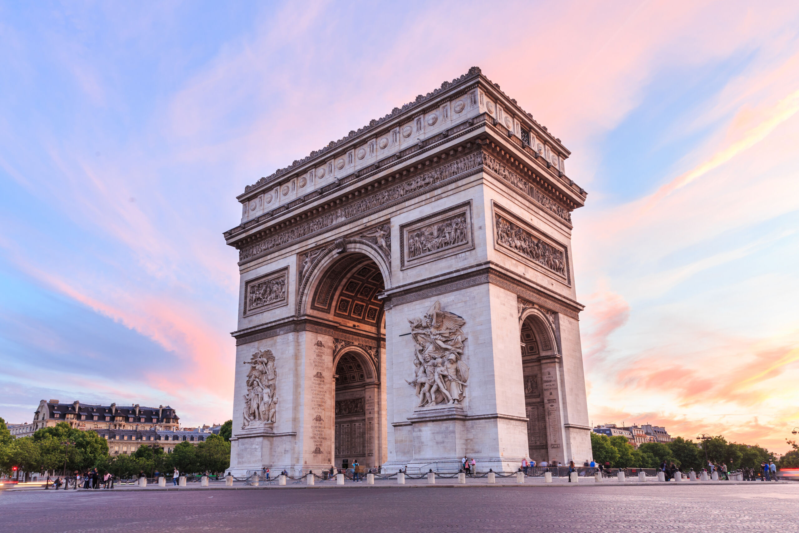 Arc de Triomphe Things to do in Paris