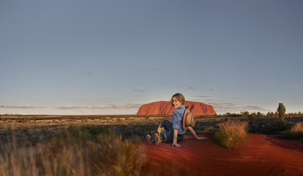 Rose Byrne & Ruby at Uluru